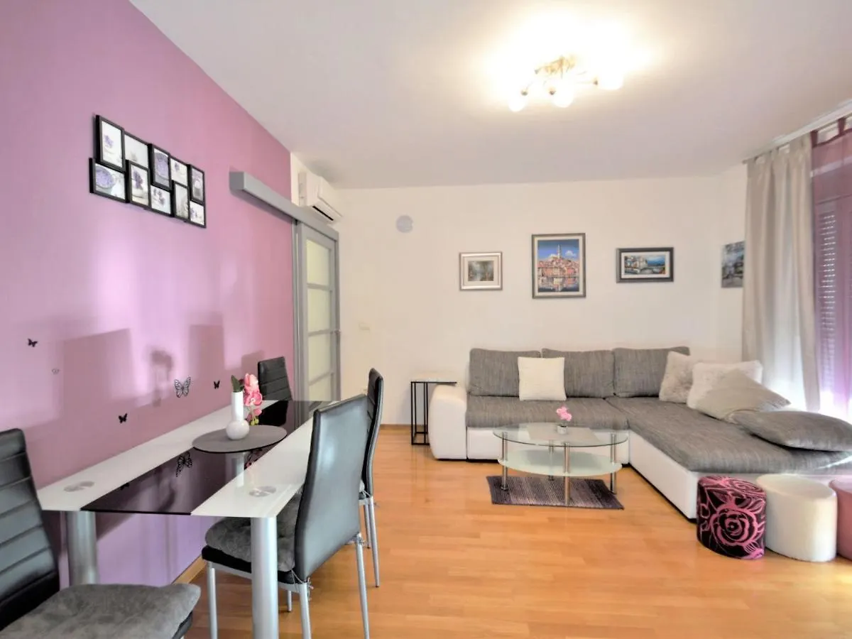 Apartment Pinezic - Roj117 By Interhome Rovinj
