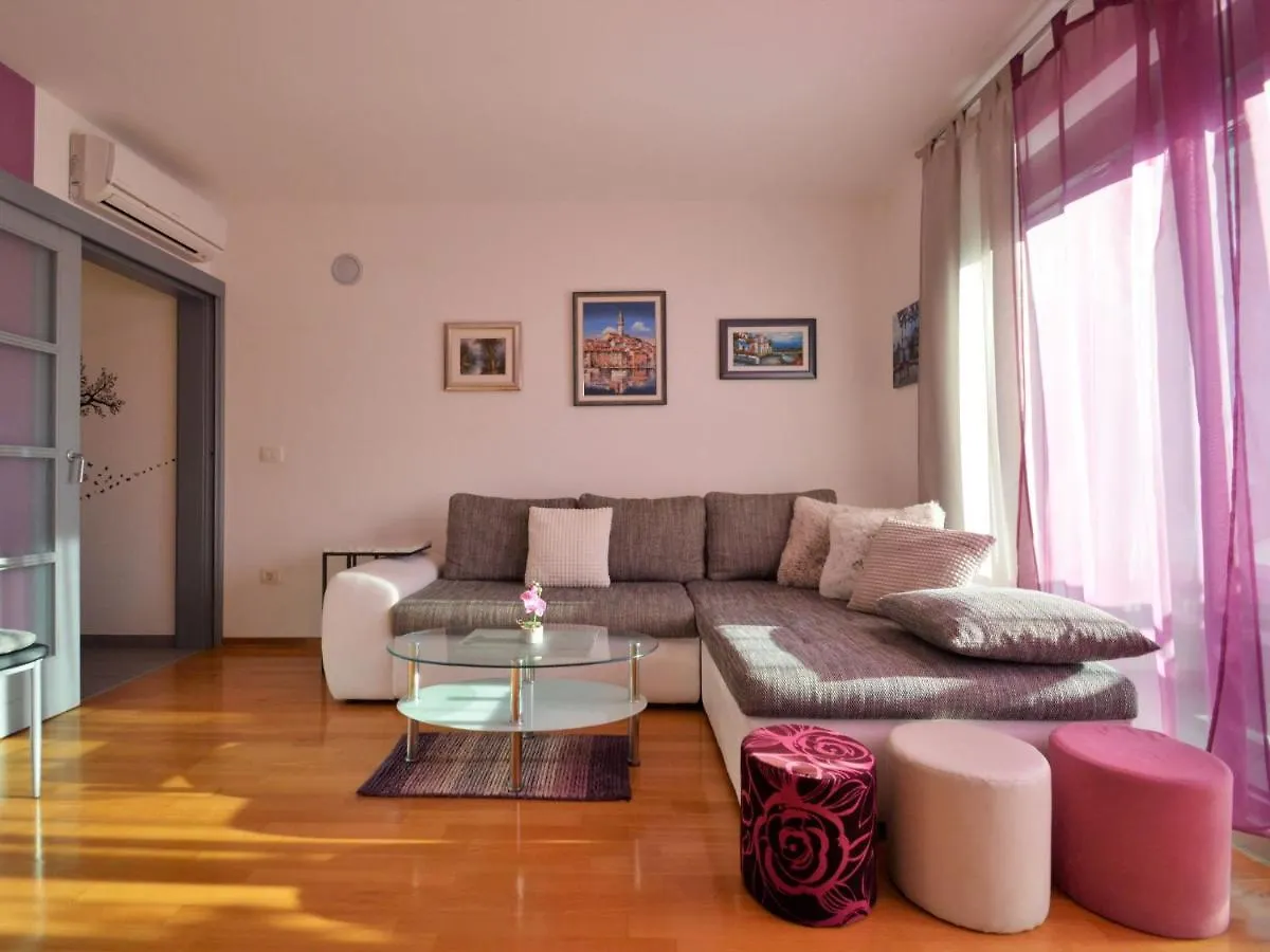 Apartment Pinezic - Roj117 By Interhome Rovinj