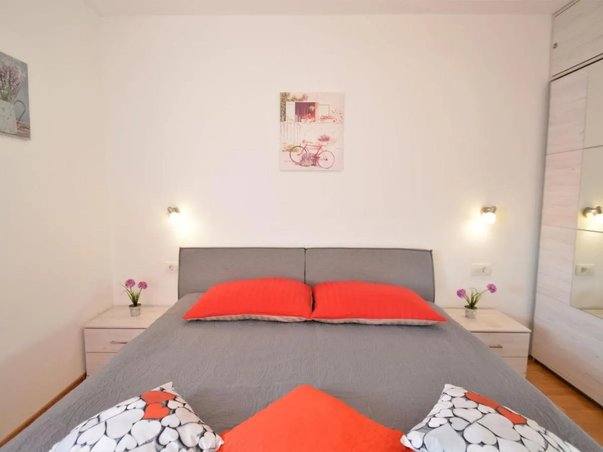 Apartment Pinezic - Roj117 By Interhome Rovinj